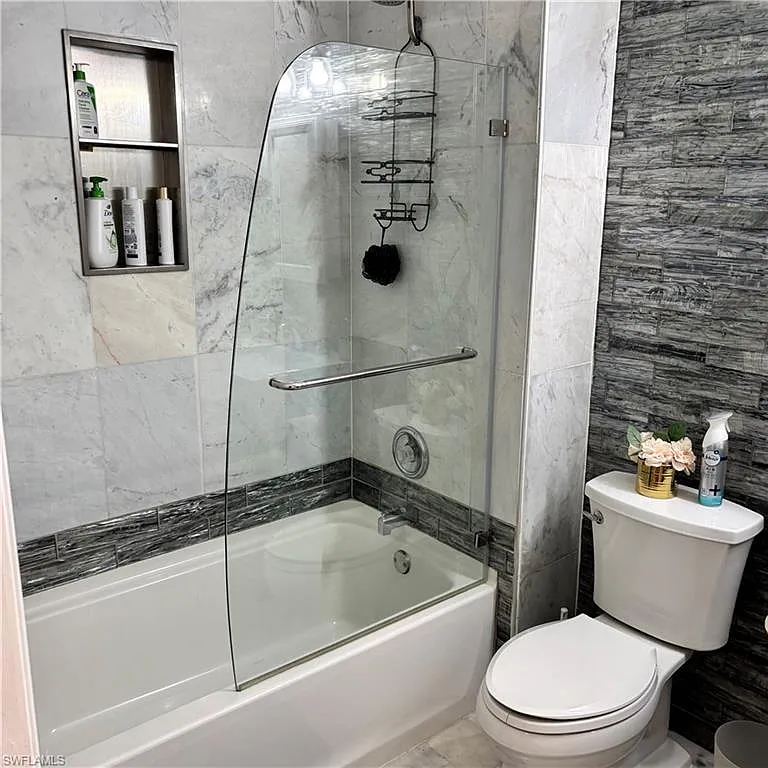 2 bed, 2.0 bath, 1515 sqft, $4,750 — Photo 2