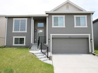 7959 N 144th Ave, Bennington, NE 68007