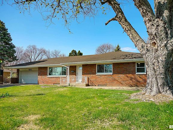 2nd image of 2017 W Westbrook Dr
