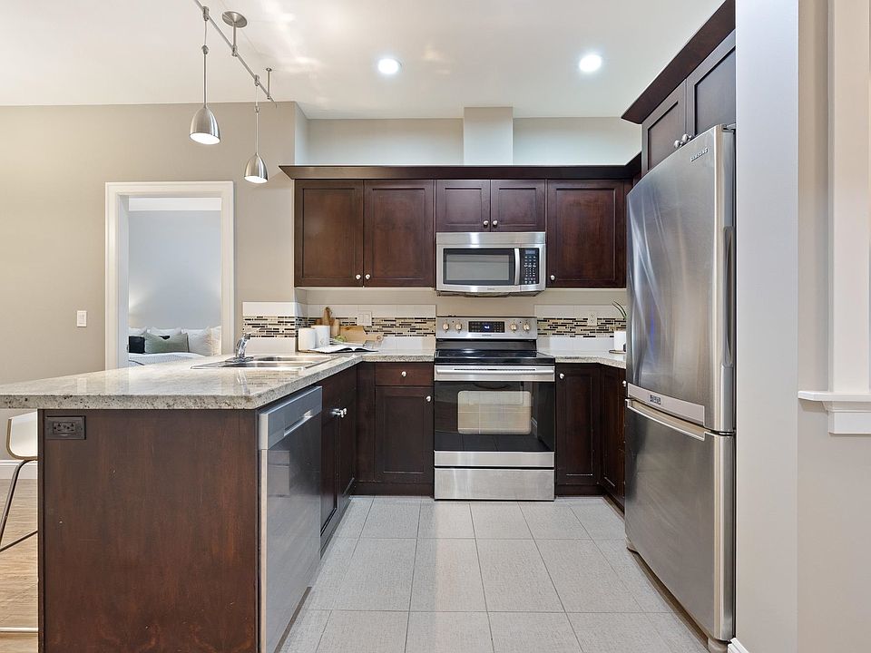 1st image of 45640 Alma Ave #406