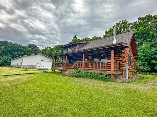 W10390 Ash Ln, Kennan, WI 54537