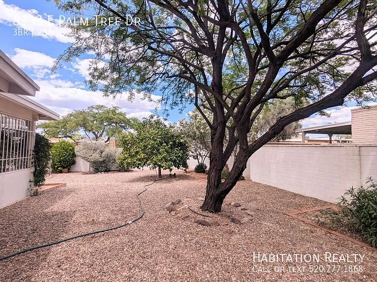 8933 E Palm Tree Dr — Photo 25
