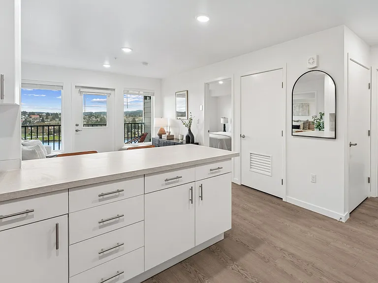 The Landing at Harbor Pointe — Photo 10