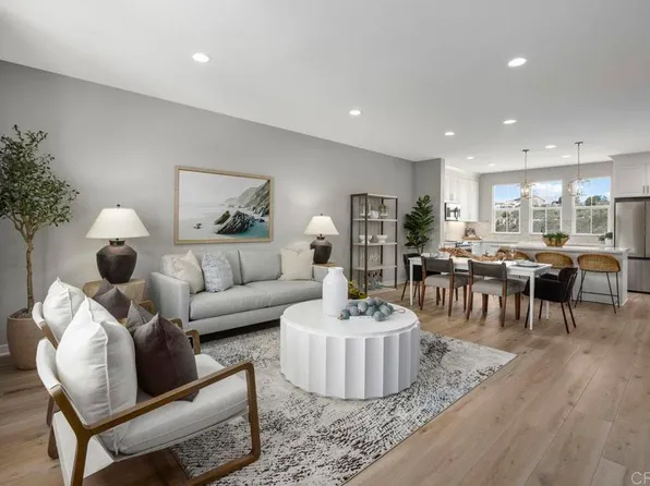 2586 Delphinium Ln, Carlsbad, CA 92008