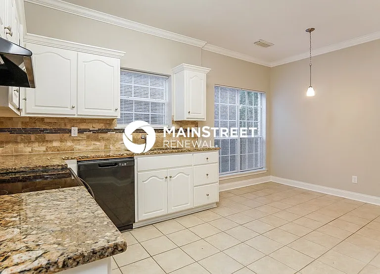 1325 Riverford Cir — Photo 7