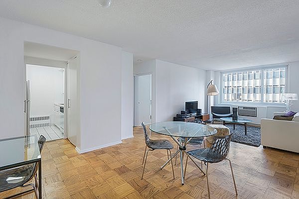 1st image of 230 W 55th St APT 9G