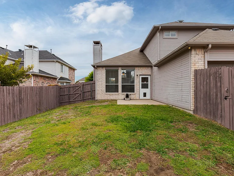 3928 Windford Dr — Photo 29