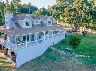 12265 Sugar Plum Ln, Columbia, CA 95310