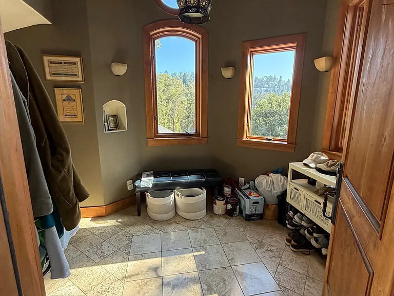 6172 Valley View Rd — Photo 11