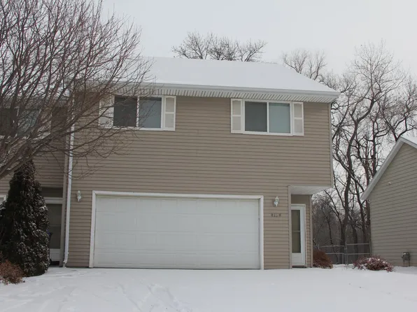 4108 W Newcomb Dr, Sioux Falls, SD 57106