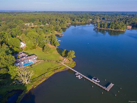 3rd image of 289 Cypress Ln