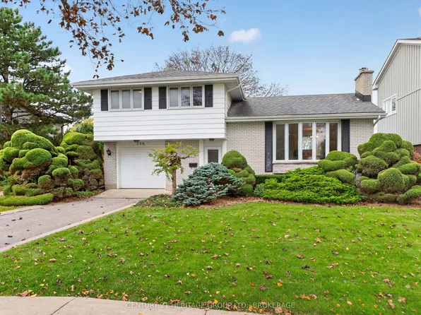 306 Norman Rogers Dr, Kingston, ON K7M 2R6