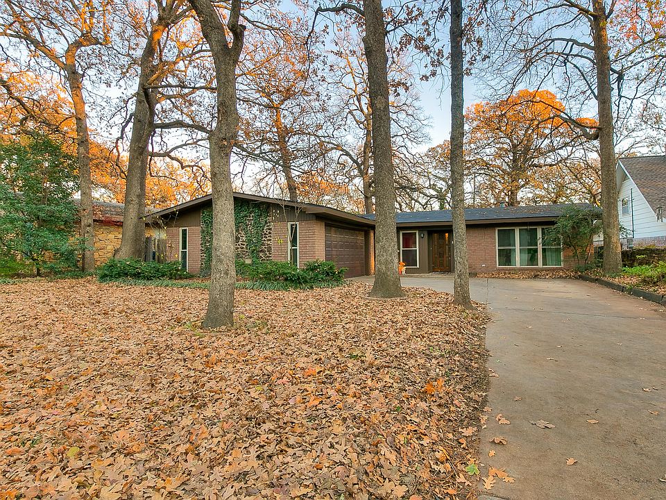 1st image of 704 N Sweetgum Ave