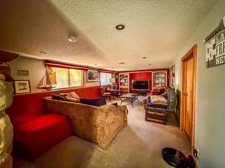 27885 Bayshore Dr NW — Photo 6