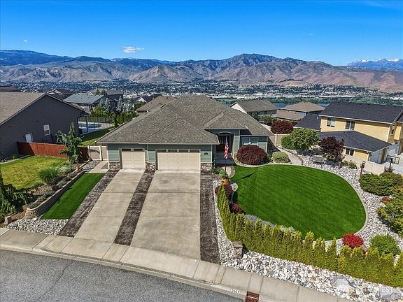 2nd image of 2607 Fancher Heights Boulevard