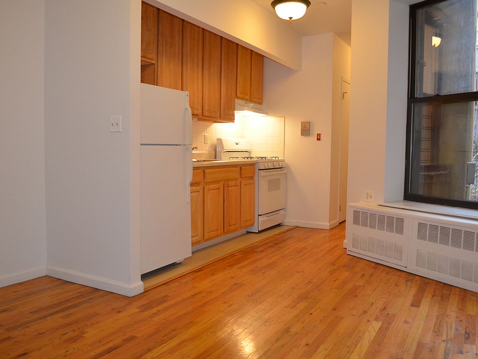 1st image of 27 W 84th St APT 2RE