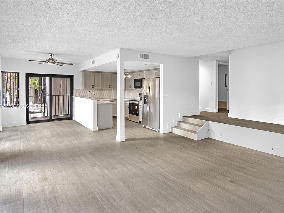 4705 SW 62nd Ave APT 204, Davie, FL 33314 | MLS #A11965345 | Zillow