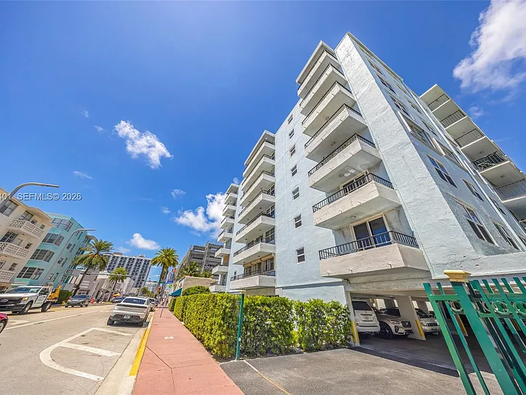 720 Collins Ave #603 — Photo 39
