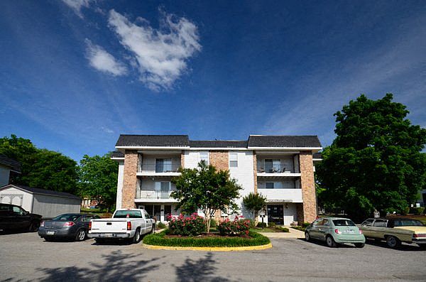 2nd image of 203 Sealey Dr APT J95