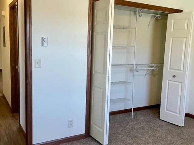 4910 Coventry Ct — Photo 5