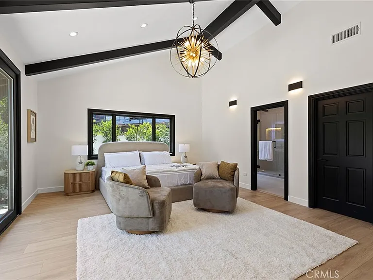 6016 N Woodlake Ave — Photo 13
