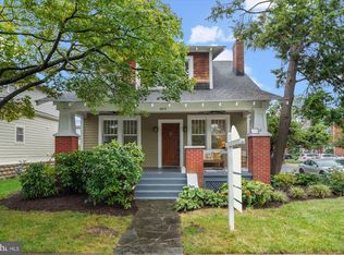 2612 Terrett Ave, Alexandria, VA 22301