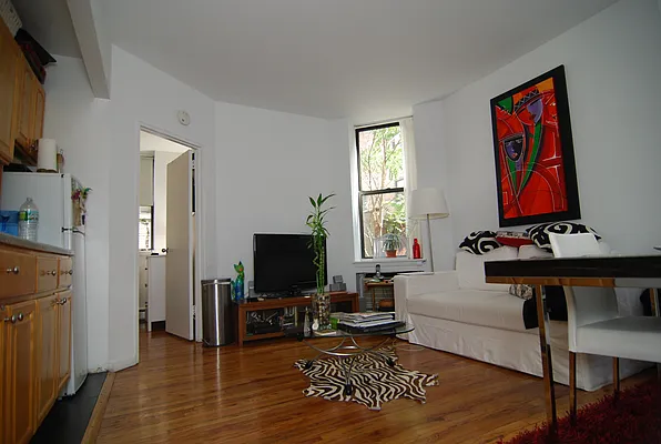 Rented by Building Equity Management LLC | media 31