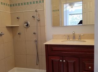 635 Forest Rd, Wayne, PA 19087