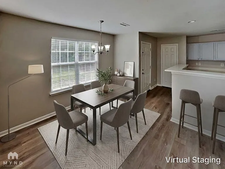 1101 Southridge Dr — Photo 3