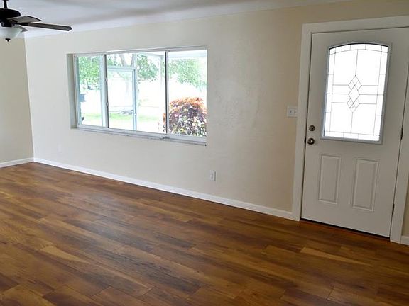 3rd image of 6550 17th St N