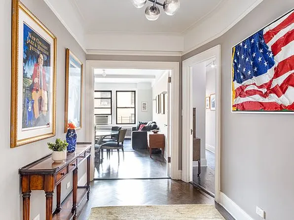 600 W 111th St #8E, New York, NY 10025
