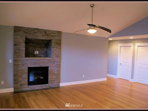 4th image of 1181 Fairwood Drive