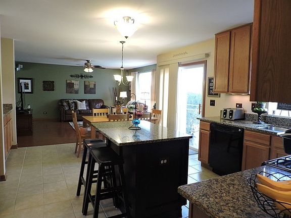 5th image of 392 Horizon Ln
