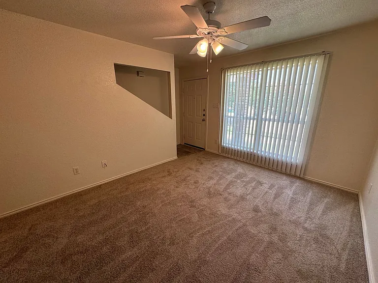 4508 Mattie Dr — Photo 5