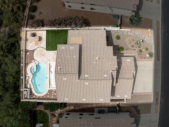 3rd image of 12885 N Pioneer Way