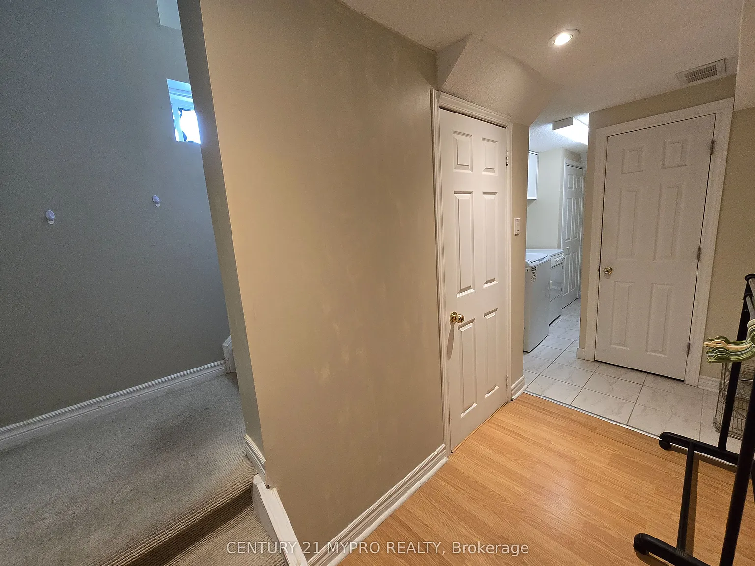 2 bed, $1,350 — Photo 2