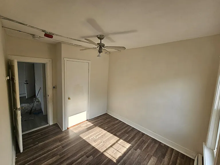 474 Weeden St #3 — Photo 7