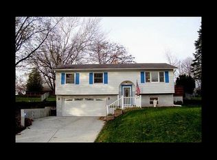 1820 Revere St, Freeport, IL 61032