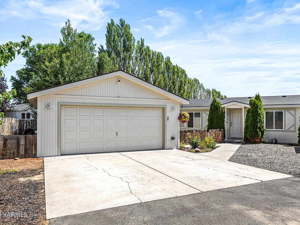 1st image of 1035 Tieton Estates Dr