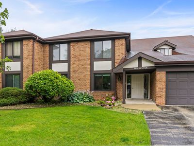 5824 Doe Cir #5824, Westmont, IL, 60559