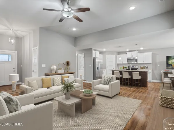 201 Copper Mountain Dr, Columbia, MO 65202