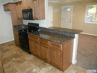 4th image of 335 Stichman Ave