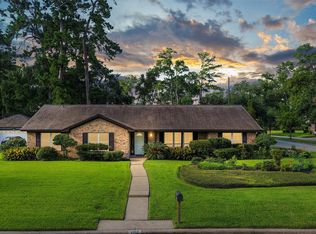 1102 Doral Ln, Houston, TX 77073