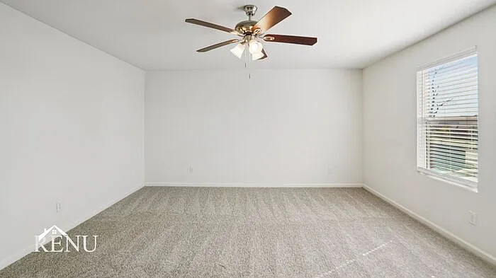 545 London Dr #545LD — Photo 25