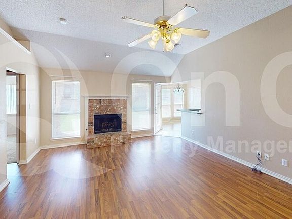 5th image of 276 Beech Dr
