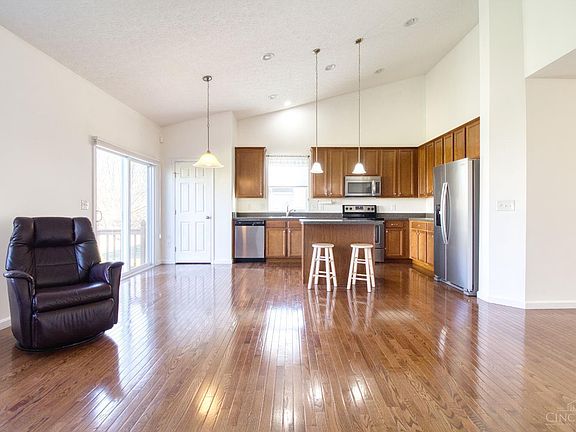 4th image of 4166 Keller Ct