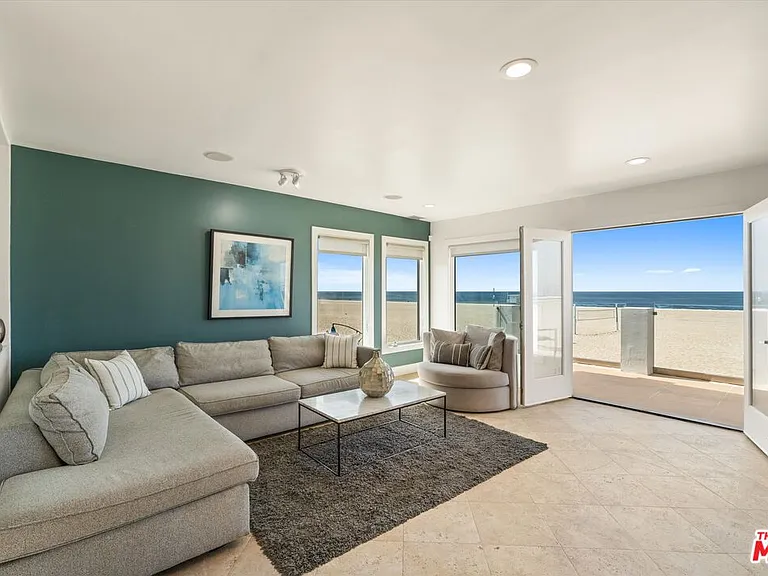6419 Ocean Front Walk — Photo 17