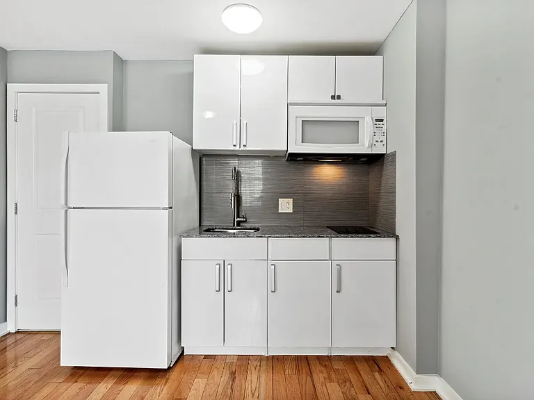 1808 W Berks St — Photo 5