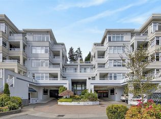 5110 Cordova Bay Rd #206, Saanich, BC V8Y2K5