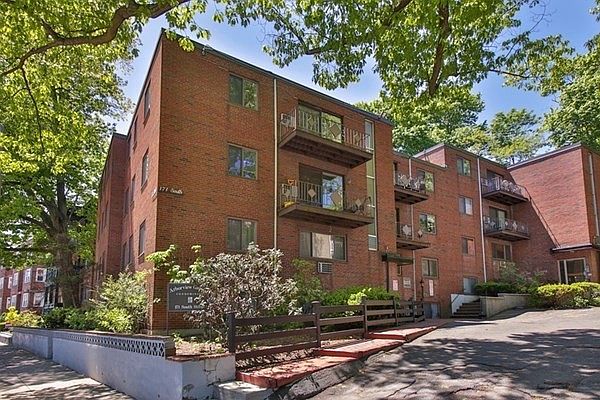 1st image of 171 South St APT 9B